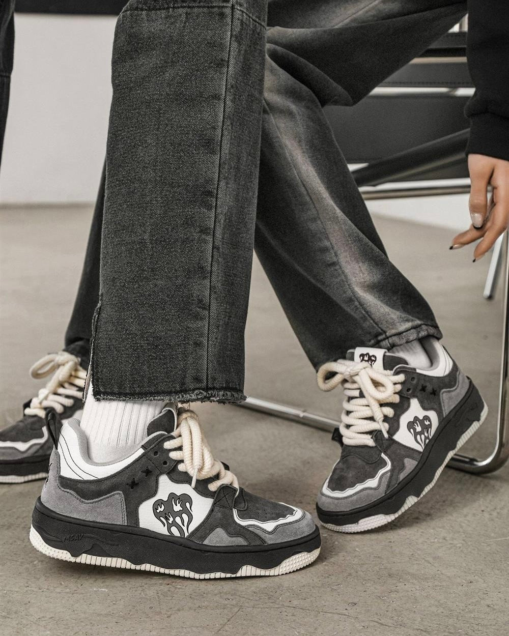 Suede Panel Street Sneakers znk000234