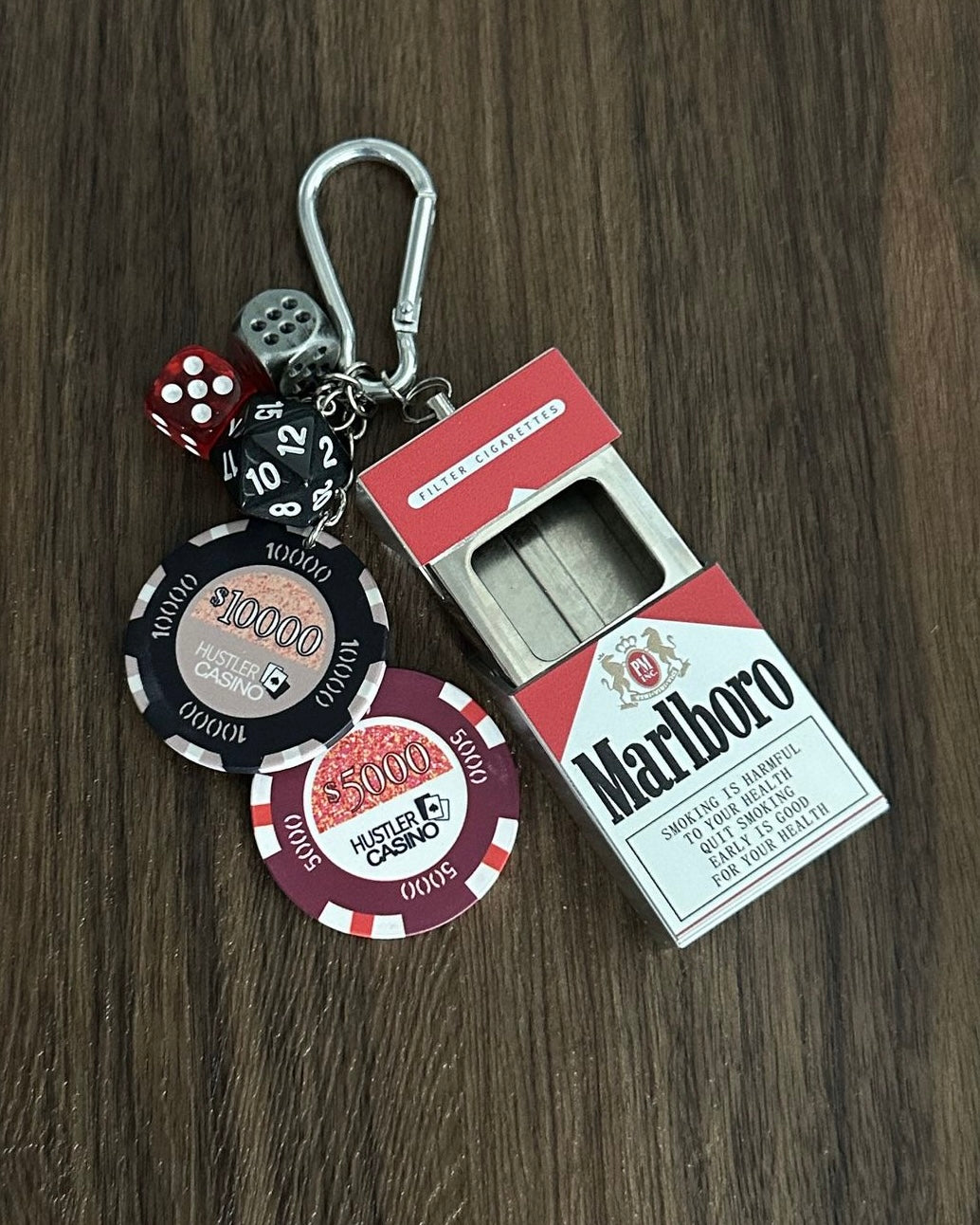 Carabiner Portable Ashtray znk000210