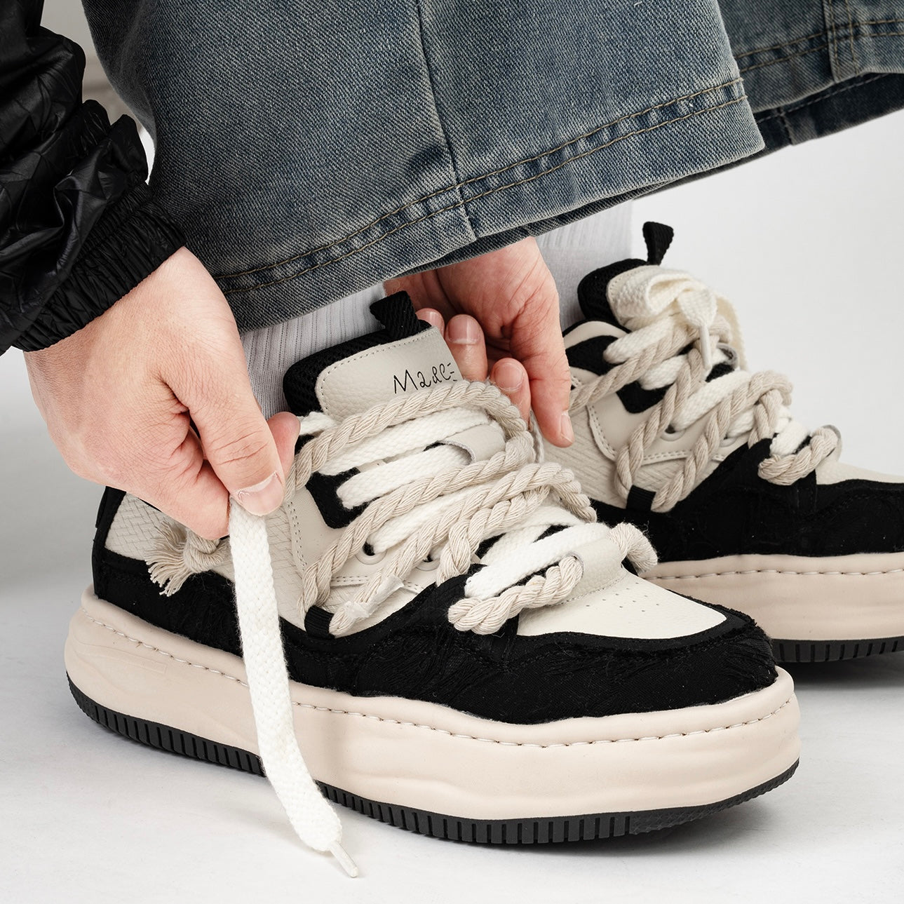 ロープレース厚底スニーカー znk000008