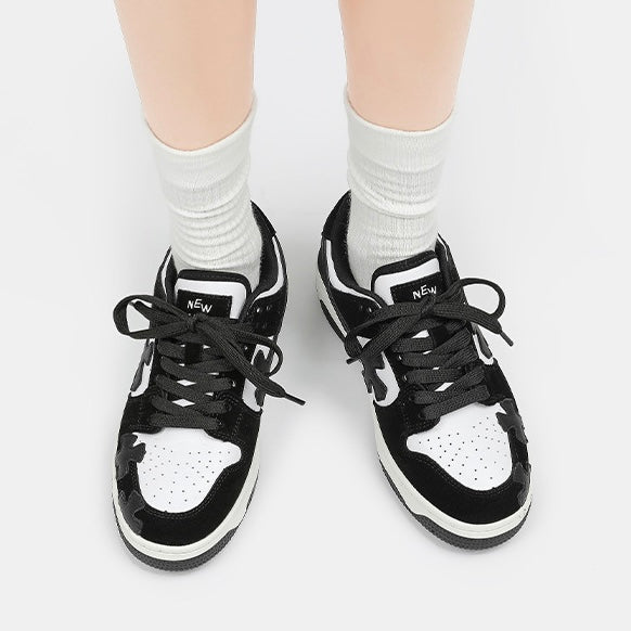 ツートンクロスデザインスニーカー znk000035