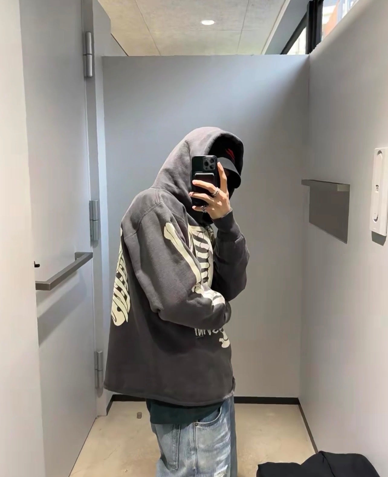 リブケージデザインダメージパーカー znk000042