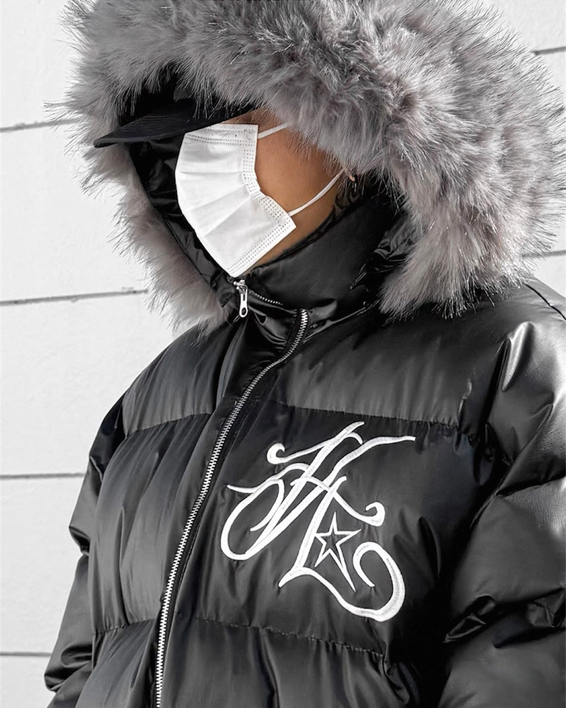 フードファーダウンジャケット znk000110