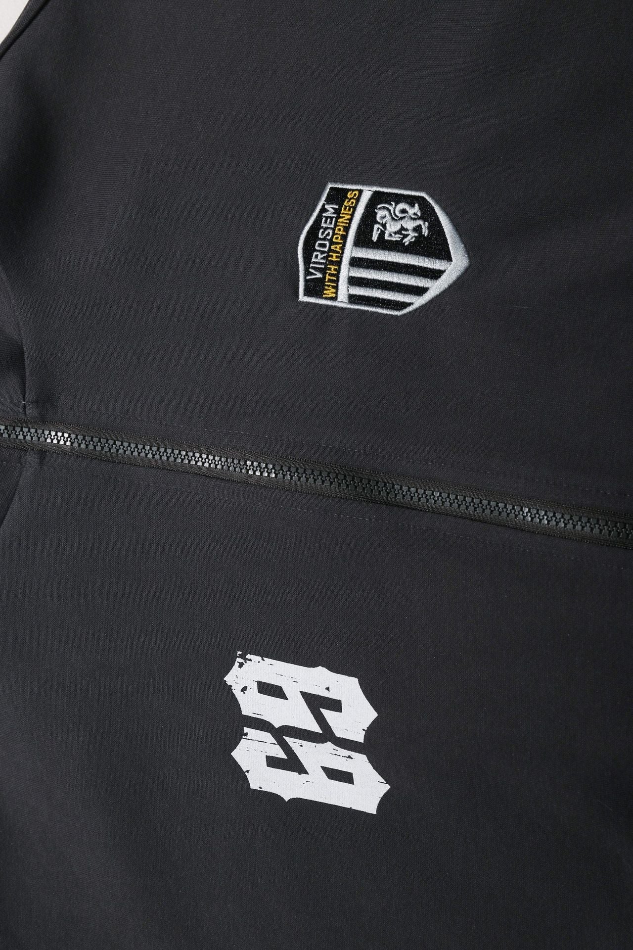 ナンバーロゴジップパーカー SS-000715