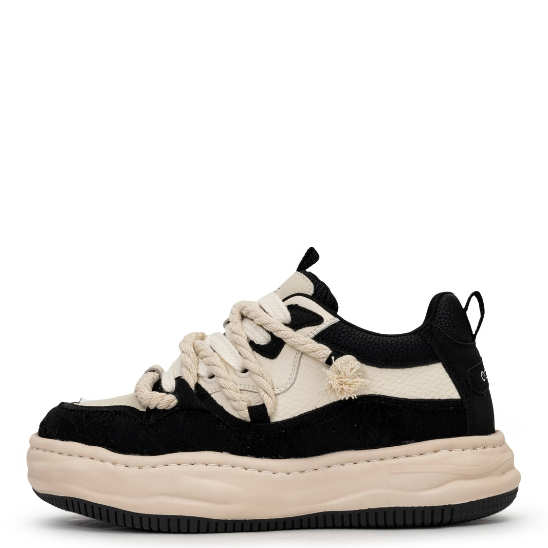 ロープレース厚底スニーカー znk000008