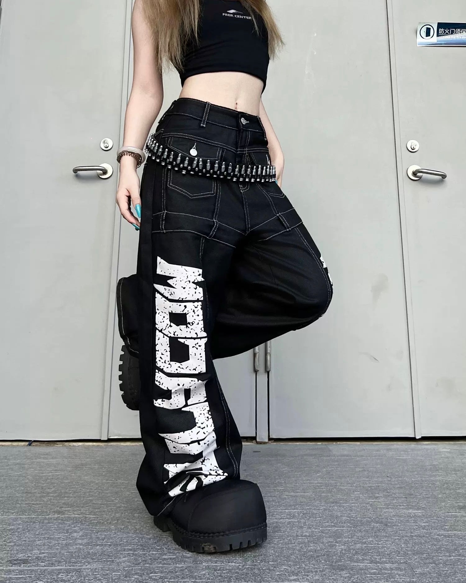 サイドロゴバルーンワイドパンツ znk000103