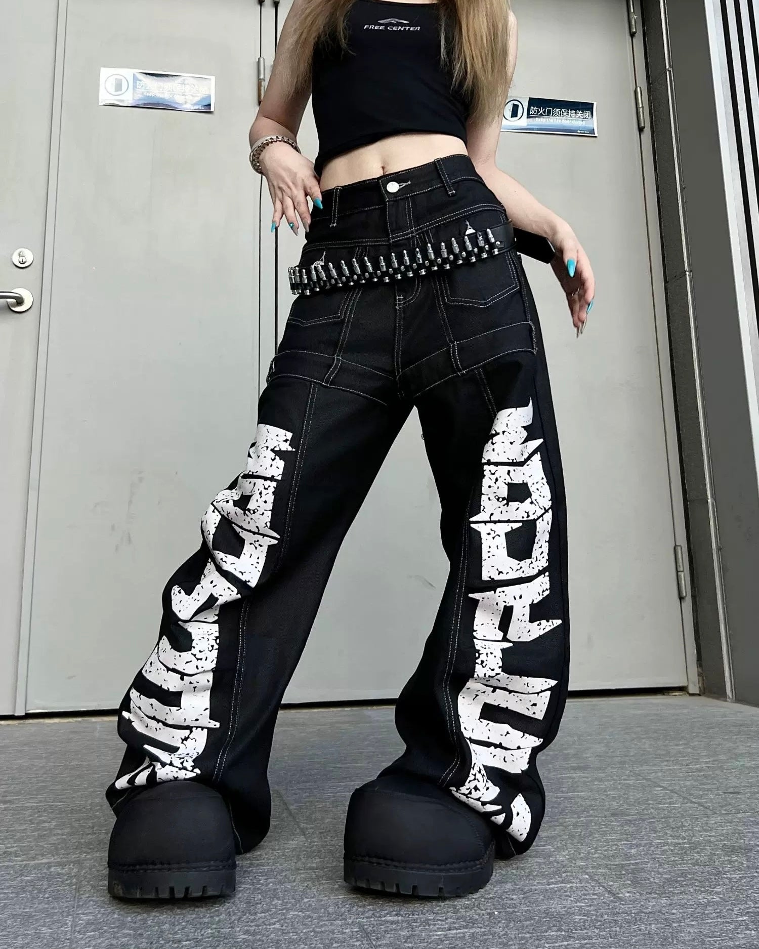 サイドロゴバルーンワイドパンツ znk000103