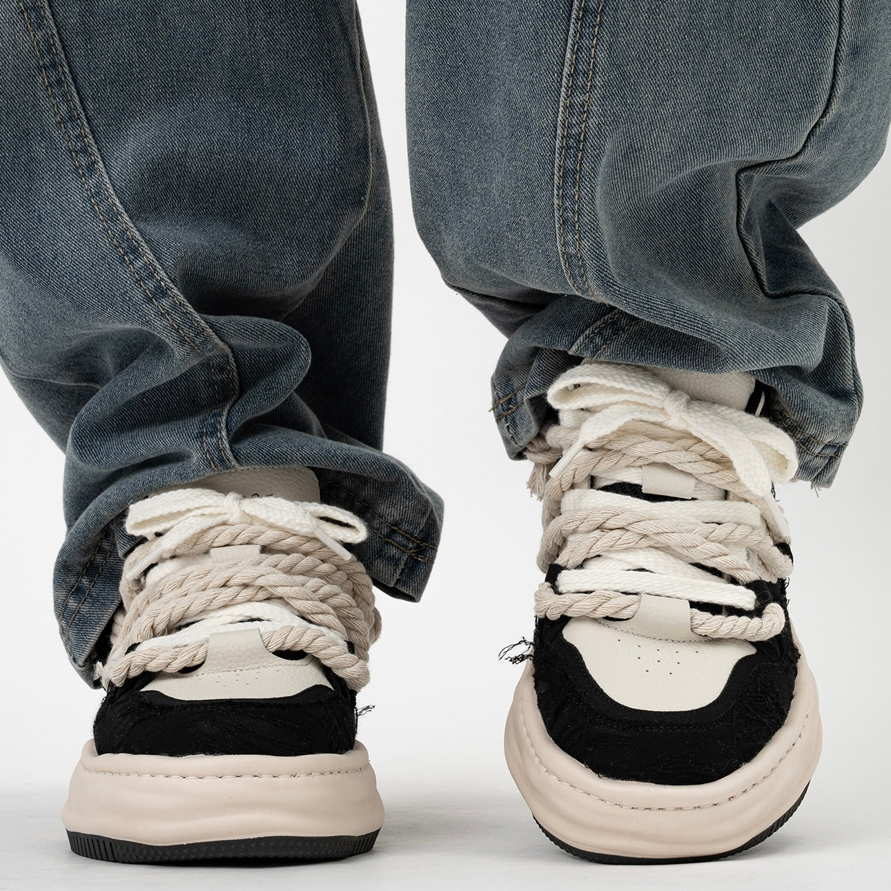ロープレース厚底スニーカー znk000008