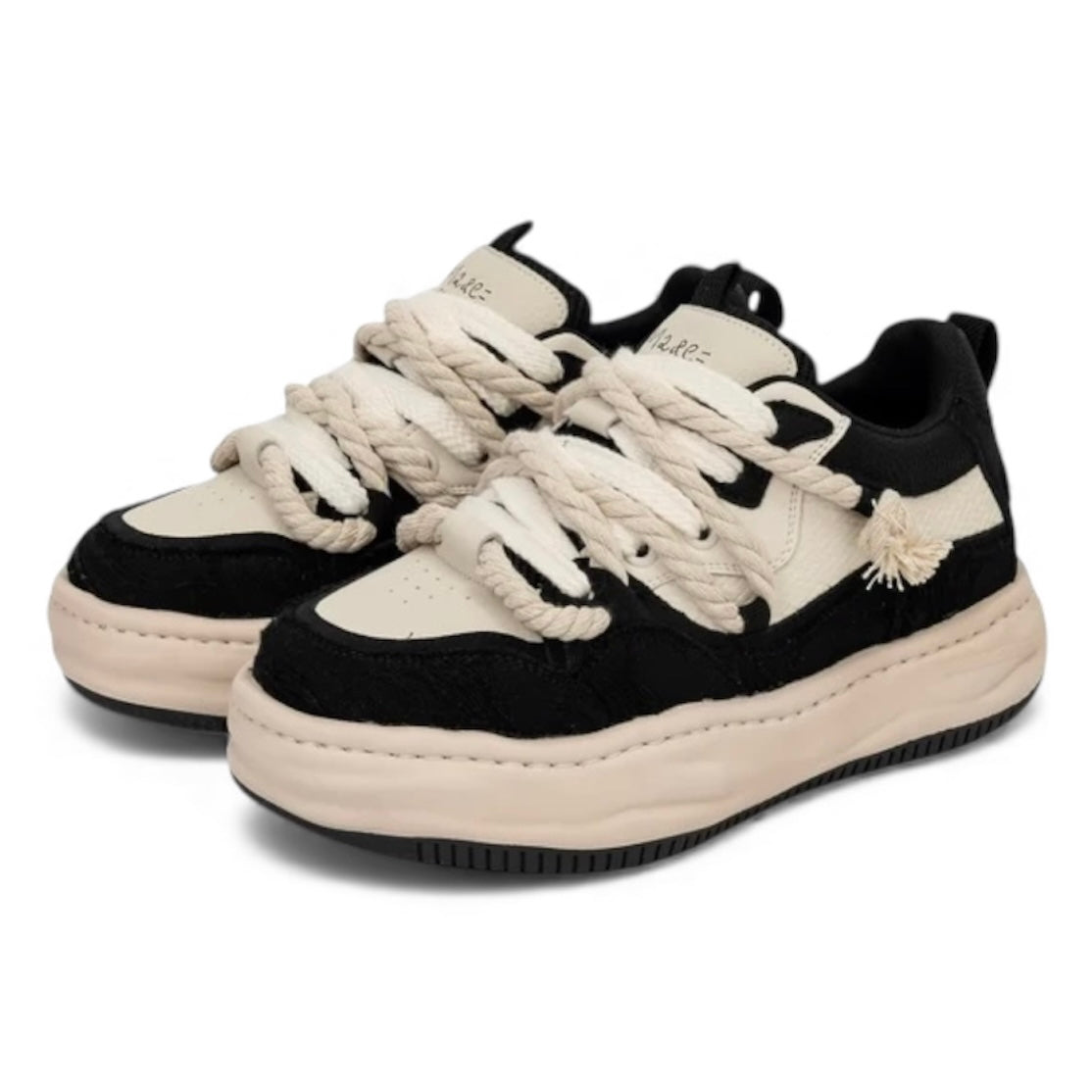 ロープレース厚底スニーカー znk000008